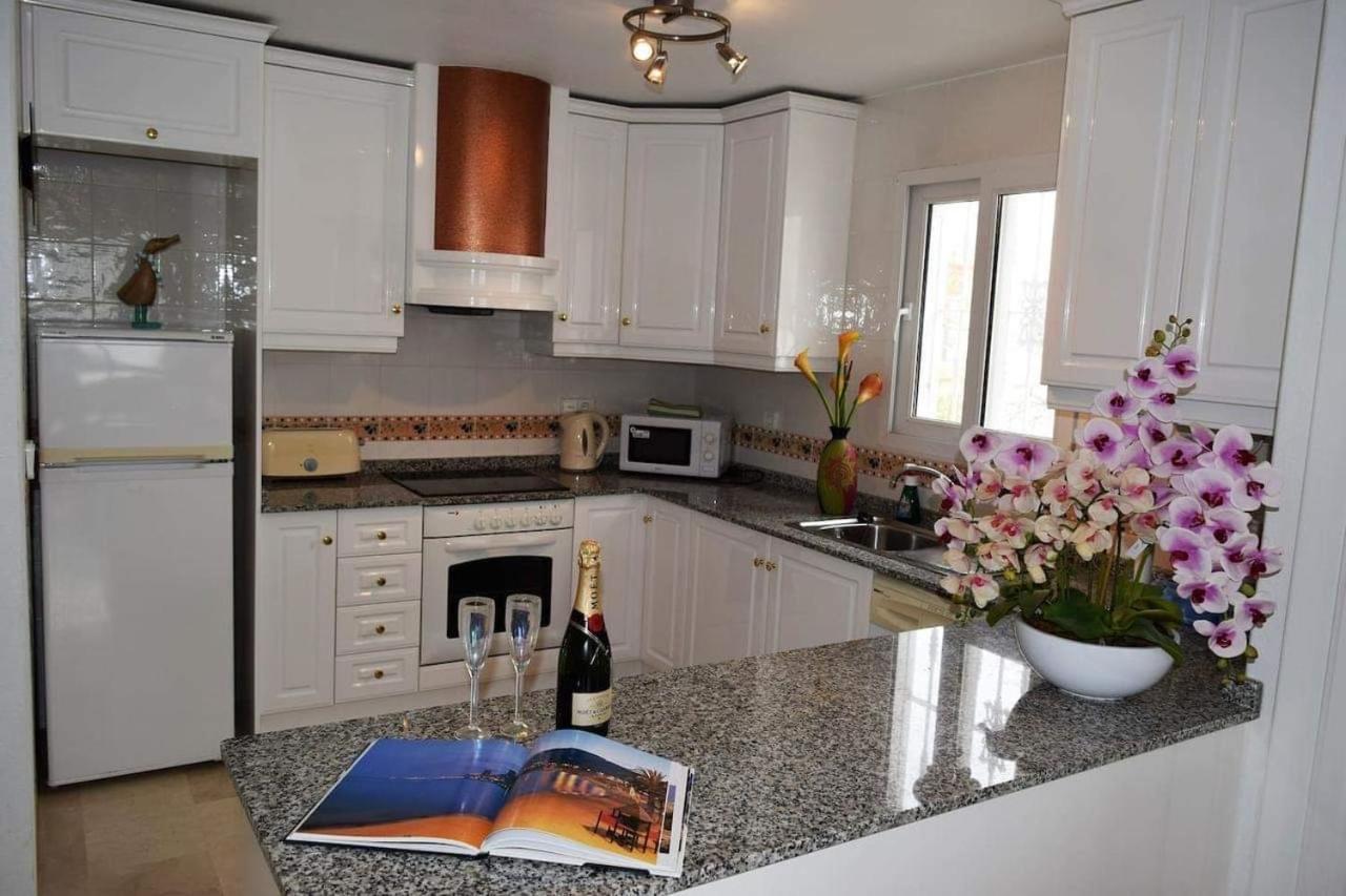 Fabulous 2 Bed 2 Bath Apartment ! Villamartin  Εξωτερικό φωτογραφία