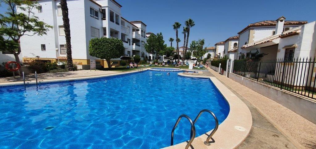 Fabulous 2 Bed 2 Bath Apartment ! Villamartin  Εξωτερικό φωτογραφία